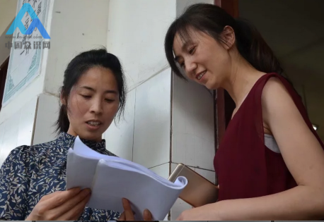 由南充拍摄网络技术文化传播投资翱翔的公益电影微情感《遥望宏大场面的科幻电影图片